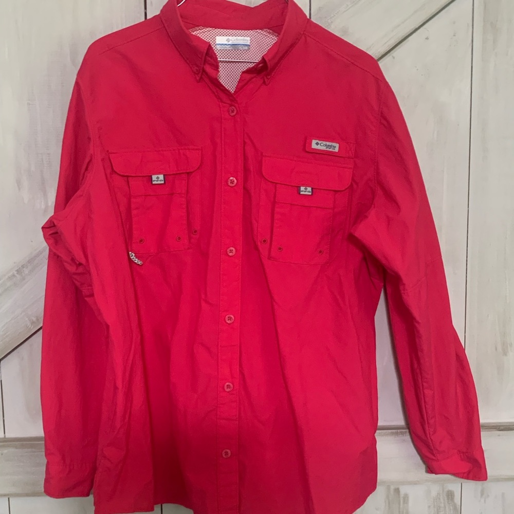 Womens Columbia shirt. Hot pink, size L.
